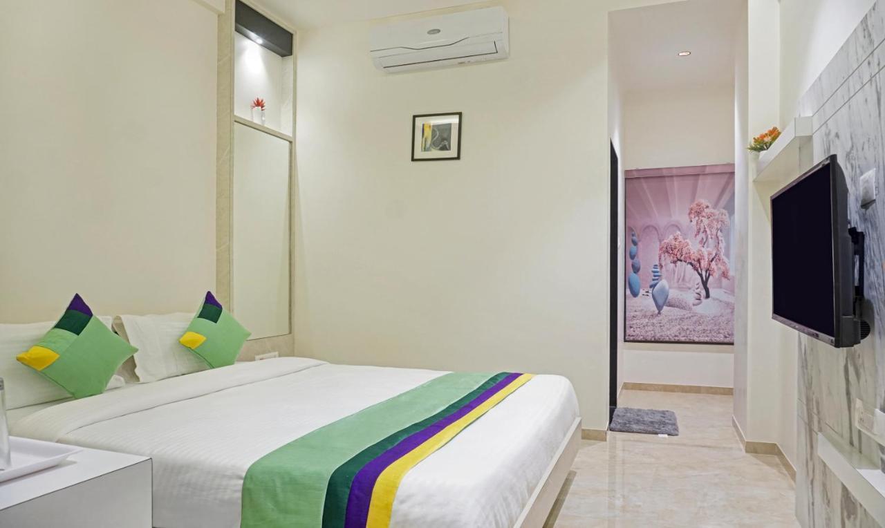 Treebo The Utsav, Nashik Hotell Exteriör bild